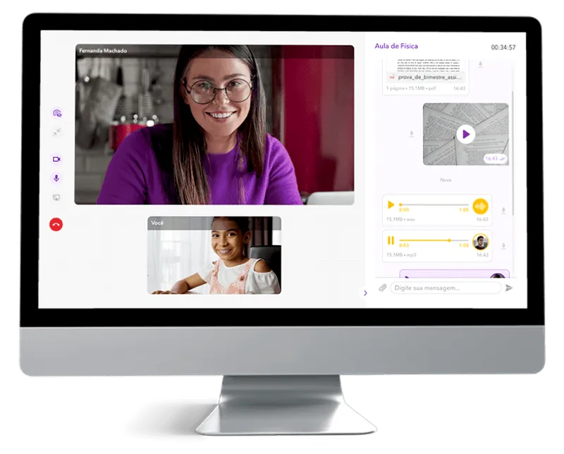 Computador com a Sala de Aula Online da Liber. A Tutora e sua aluna estão com as câmeras ligadas e usando o chat para trocar imagens, áudios e registrar todas dúvidas.